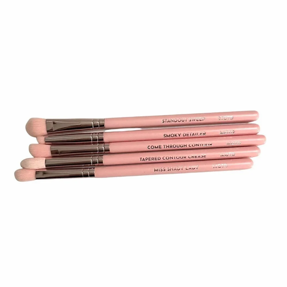 MOTD Cosmetics New Pink Handles In A Blush Blending 5 Piece Eye Brush Set